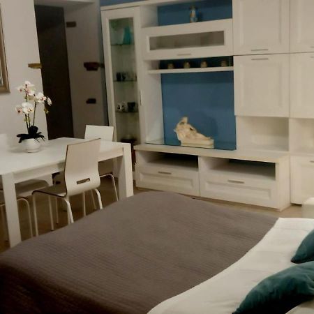 Romefinestay Apartment Rovere Exterior foto